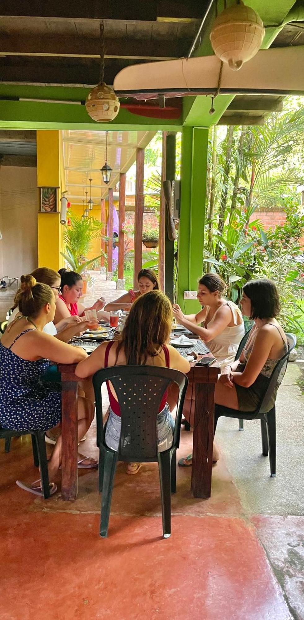 Posada Turistica Rocas De Cabo Marzo Bahia Solano Exterior foto